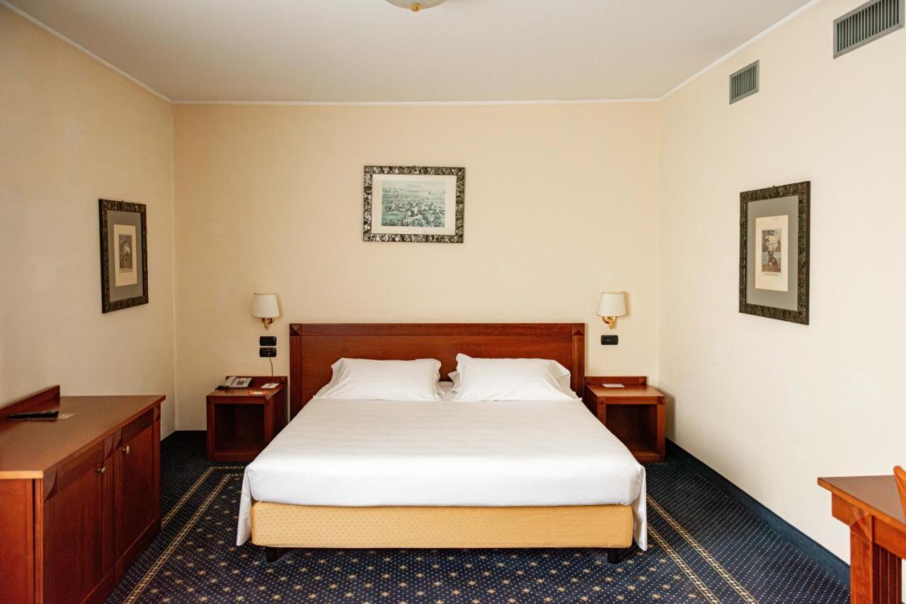 Phi Hotel Cavalieri Μπρα Εξωτερικό φωτογραφία
